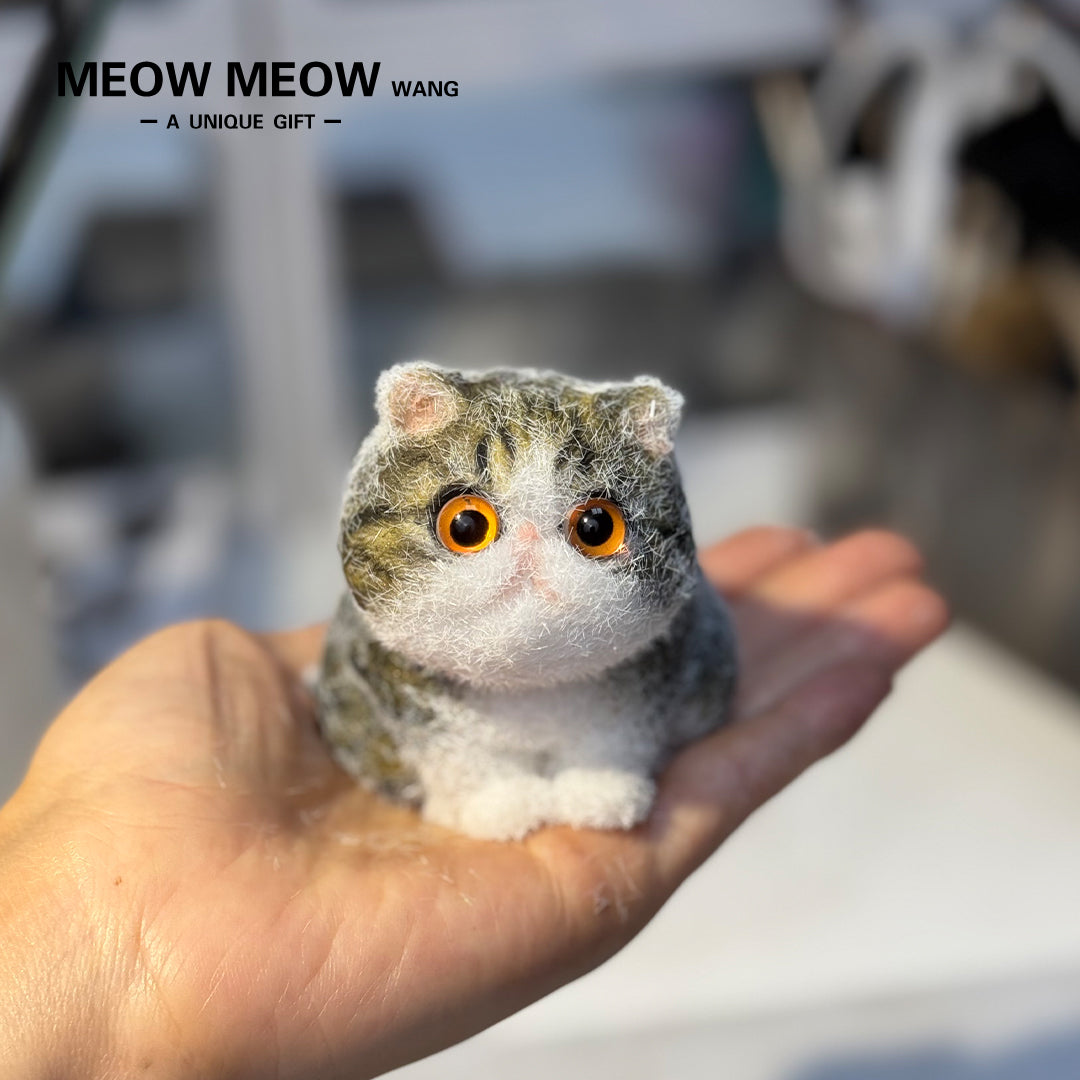 E007:Cute Mini Garfield Cat