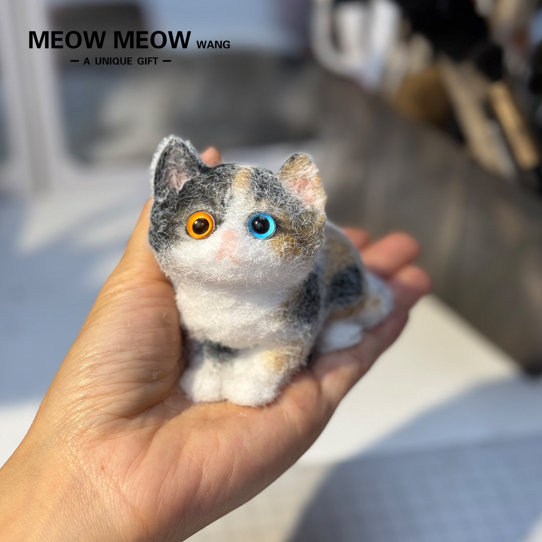 E010:Cute Mini Calico Cat