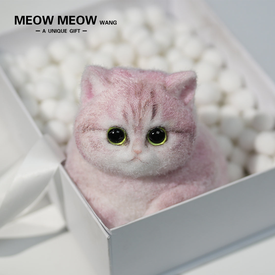C06: Adorable Strawberry Lemonade Chubby Squishy Kitty