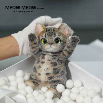 A10:(Bengal Leopard Cat) Super Special King Leo Slim Kitty