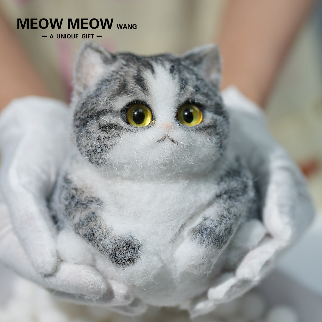 C03:Super Cute Gray Squishy Chubby kitty