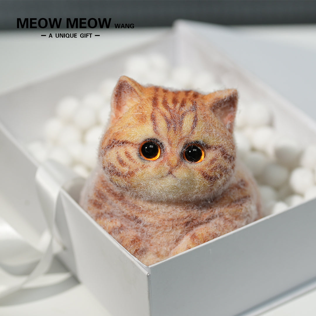 C04: Lovely Orange Squishy Garfield (Collector's Edition)
