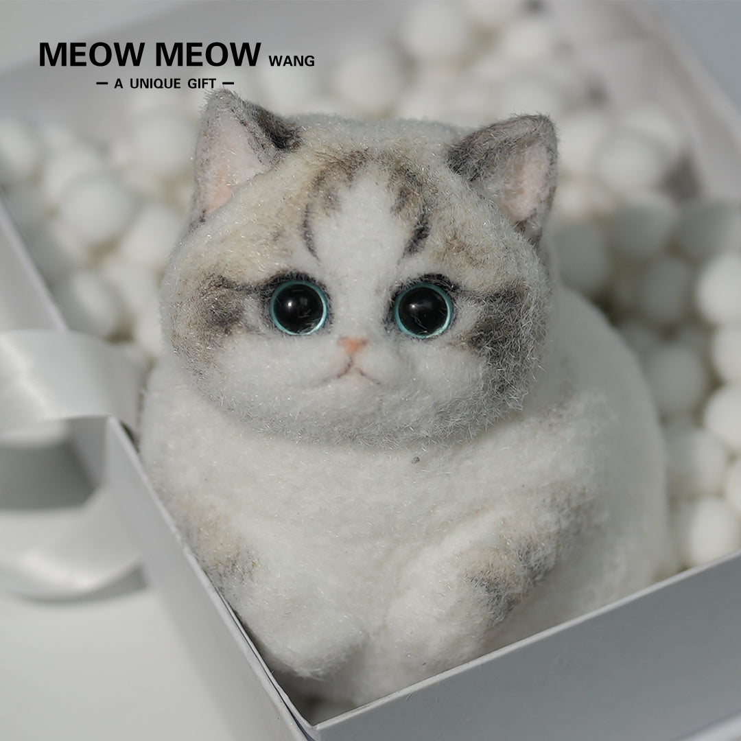 A13:Chubby Fluffy Squishy Ragdoll with Pink Nose