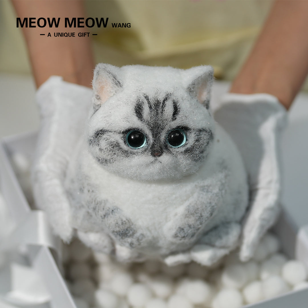 C08:White Chubby Dumpling Squishy Cat