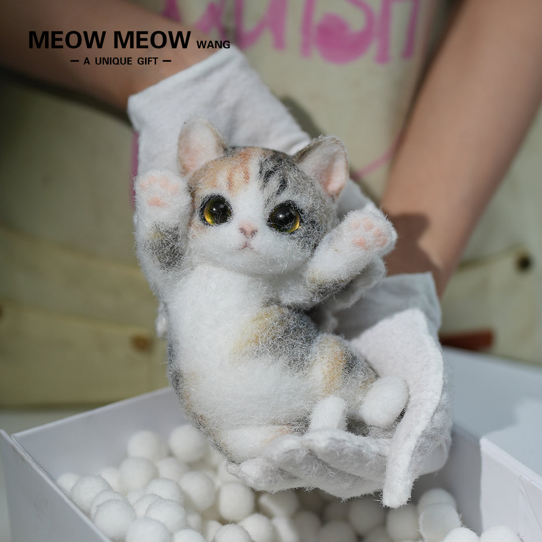 A04:Adorable Calico Squishy Cat Toy