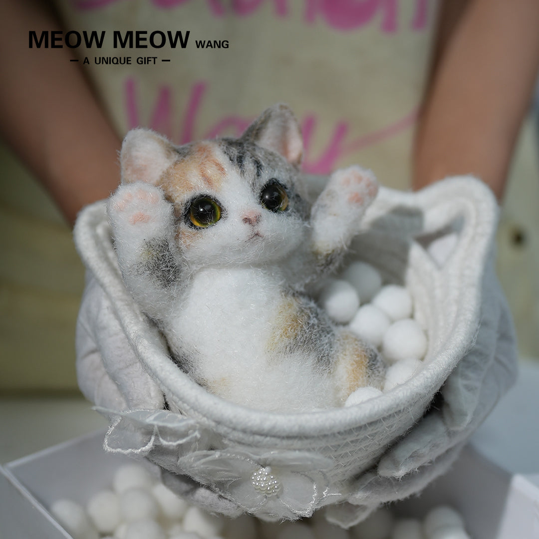 A04:Adorable Calico Squishy Cat Toy