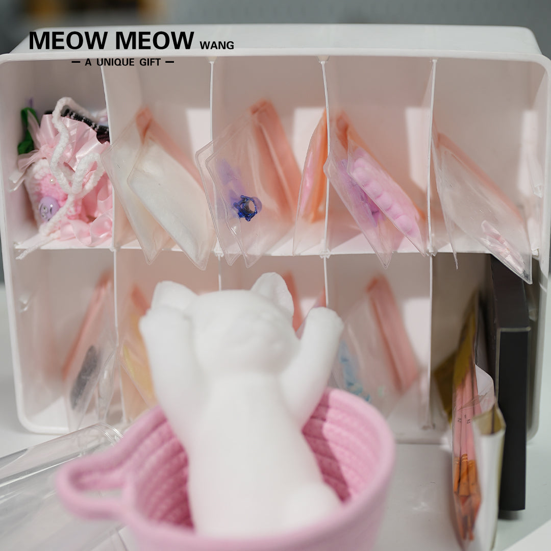 A16: The DIY Kit of Slim Squishy Cat (48items included)
